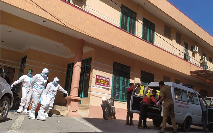 Hasil PCR Anak Buah Kapal Meninggal di Hotel Negatif Covid-19