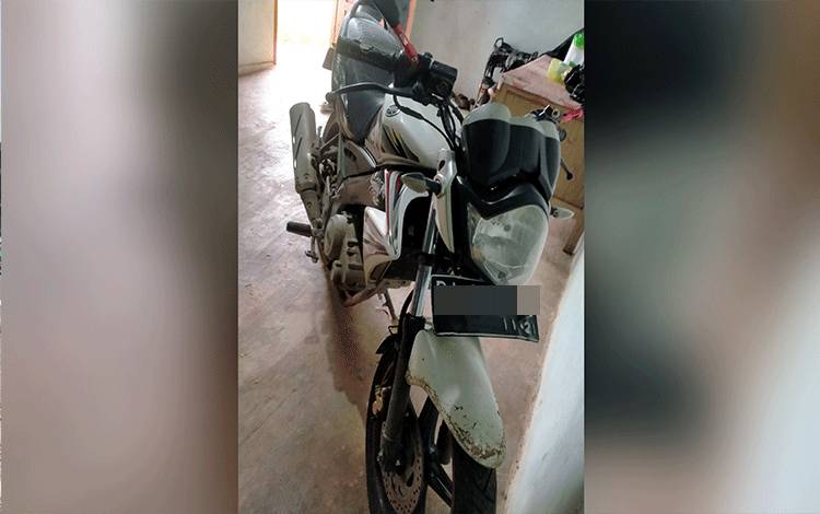 Lelaki ini Diringkus Setelah Diduga Bawa Kabur Motor dan Uang Koperasi