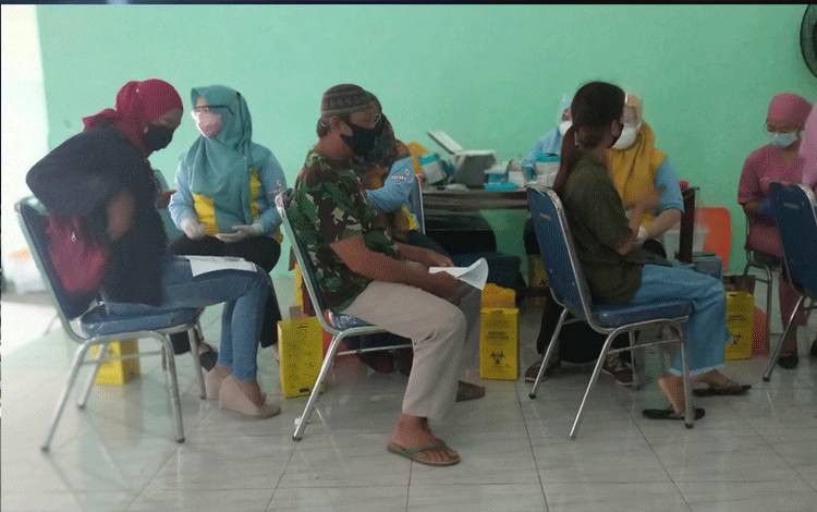 Vaksinasi Tahap 2 di Desa Natai Baru Mengakomodasi Kegiatan Serupa yang Digelar Juli Lalu