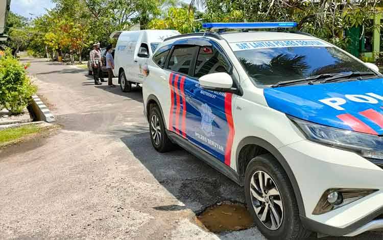 Polres Seruyan Kawal Distribusi Vaksin ke Seruyan