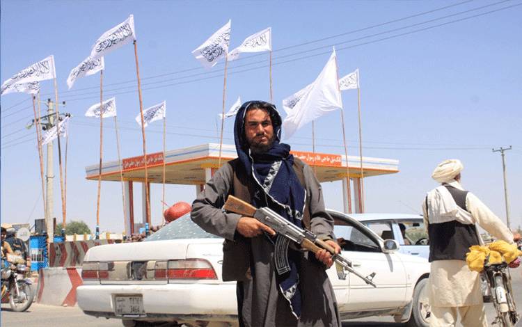 Kabul Dikepung Taliban, Presiden Ghani Tinggalkan Afghanistan