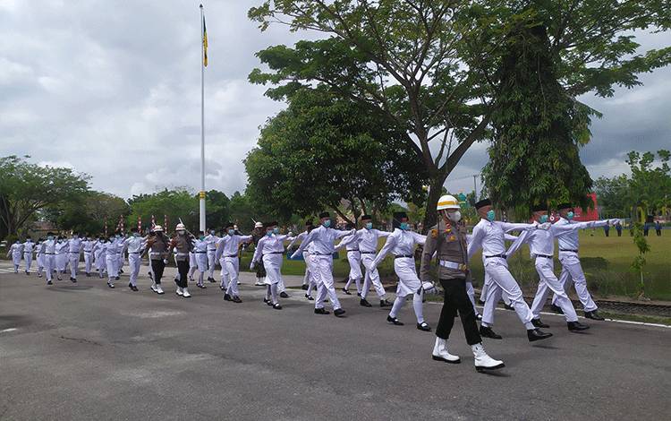 Paskibra di Palangka Raya Gelar Gladi Bersih Jelang HUT RI ke-76