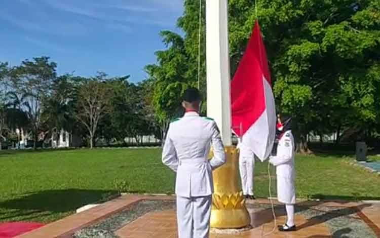 Upacara Peringatan HUT ke-76 RI di Kapuas Berlangsung Khidmat