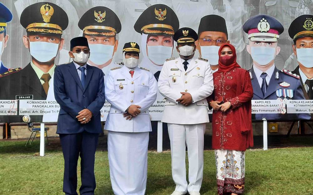 Bupati Kobar Ajak Masyarakat Isi Kemerdekaan dengan Semakin Disiplin Protokol Kesehatan