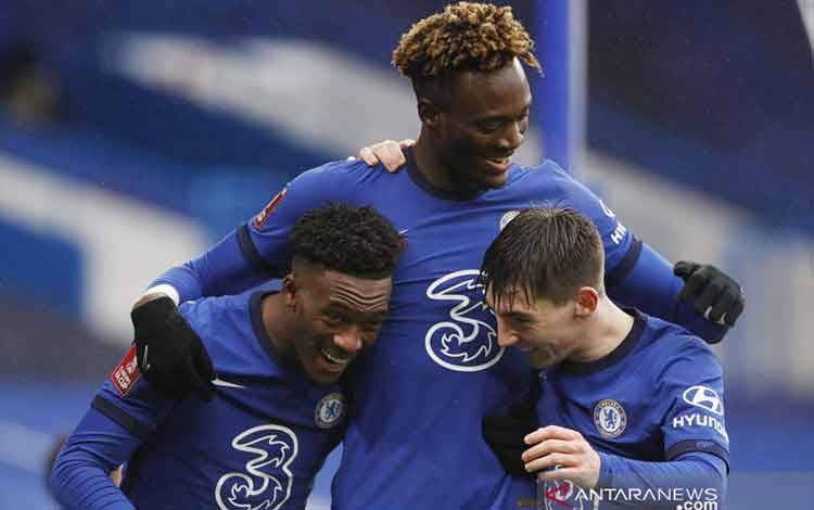 Roma Tebus Tammy Abraham Rp676 Miliar dari Chelsea