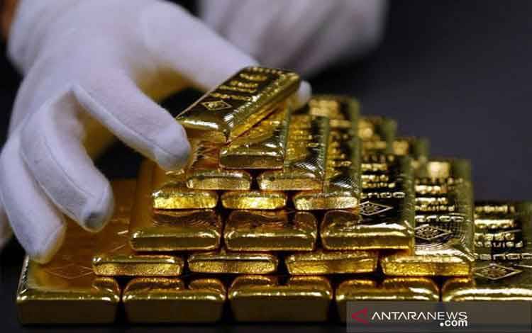 Harga Emas Anjlok 38,1 Dolar, Terpukul Menguatnya Penjualan Ritel AS