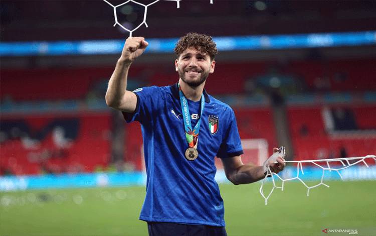 Manuel Locatelli Akhirnya Resmi Gabung Juventus