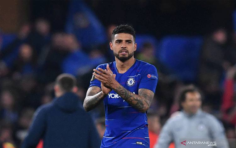 West Ham Selangkah Lagi Amankan Emerson Palmieri