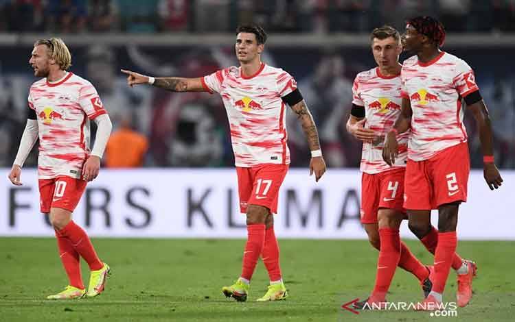 Leipzig Petik Kemenangan Perdana Era Jesse Marsch, Lumat Stuttgart 4-0