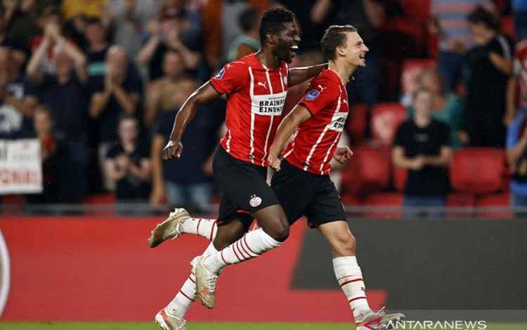 PSV Hantam Tim Promosi Cambuur 4-1