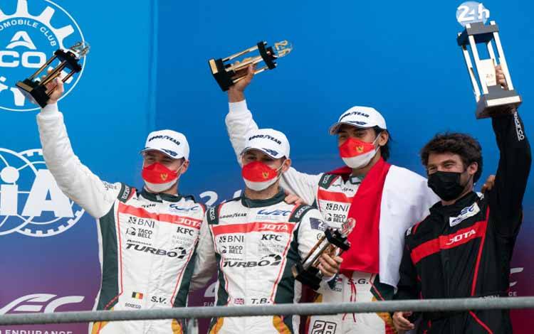 Sean Gelael Naik Podium Balapan 24 Hours of Le Mans