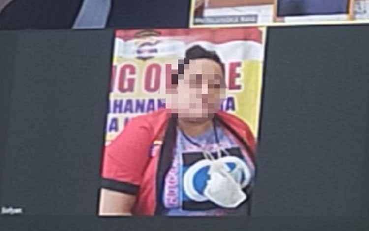 Wanita Ini Diadili karena Jual Sabu