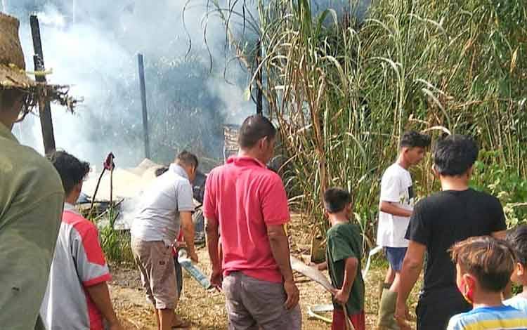 Rumah dan Motor di Ampah Ludes Terbakar