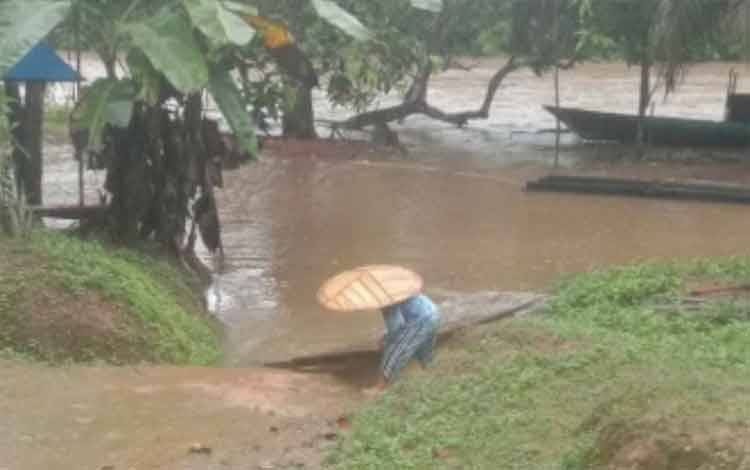 Intensitas Hujan di Lamandau Meningkat, Warga Diimbau Waspada Banjir dan Tanah Longsor?