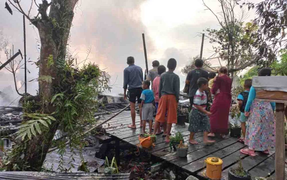 Petir Menyambar, 1 Rumah Warga di Katingan Terbakar
