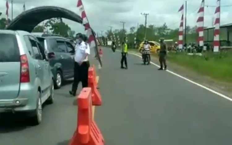1.282 Kendaraan Menuju Palangka Raya Diputar Balik