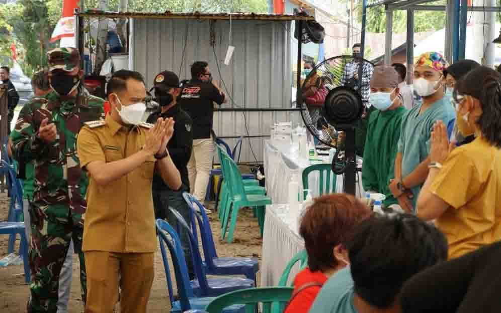 Wali Kota Palangka Raya Tinjau Gebyar Vaksinasi Covid-19