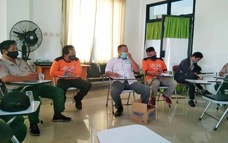 10 Personel BPBD Damkar Barito Timur Pelatihan Pemakaman Jenazah Covid-19