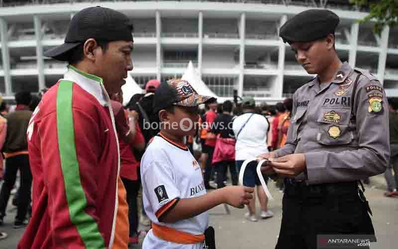 341 Personel Gabungan Amankan Laga Perdana Liga 1 di GBK