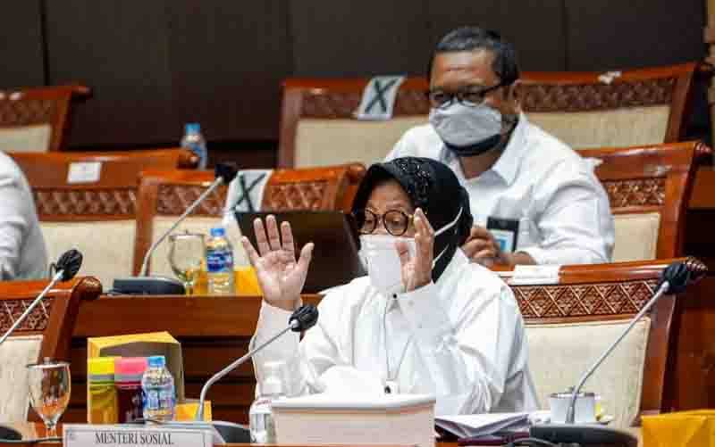 Mensos Risma: 24,7 Juta Keluarga akan Terima Program Sembako pada 2022