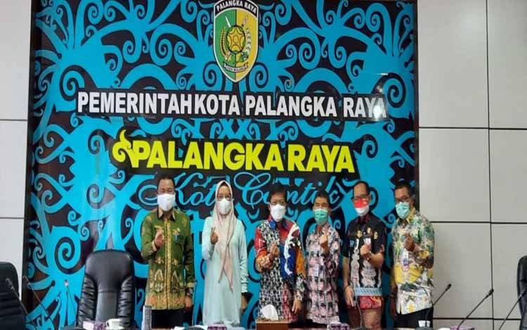 Pemko Terima Audiensi BKKBN Kalteng Bahas Vaksinasi Keluarga