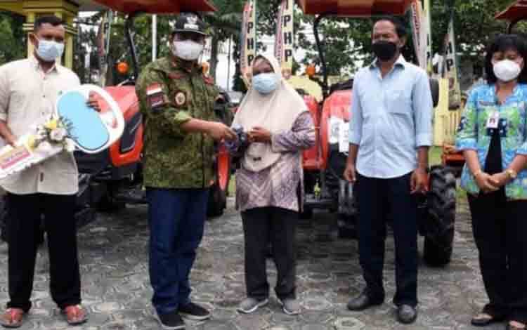 Penggunaan Alsintan Diharapkan Mampu Kembangkan Sektor Pertanian Kobar