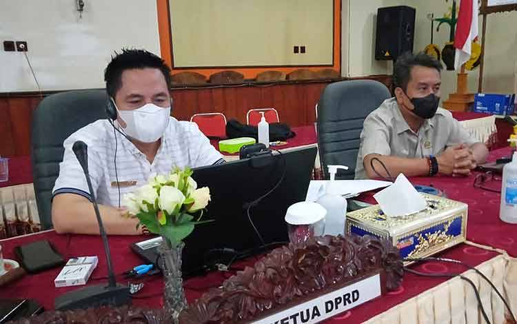 DPRD Bartim Sampaikan Putusan Terkait Raperda Pertanggungjawaban APBD Tahun 2020