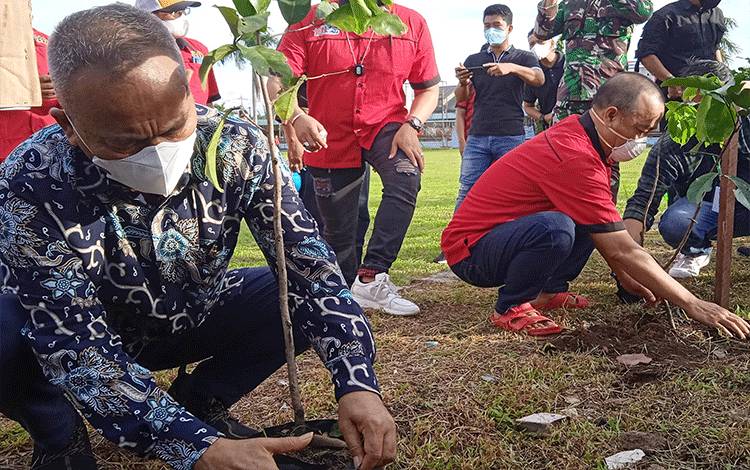 HPN Tingkat Provinsi Kalteng?Gelar Penanaman Pohon