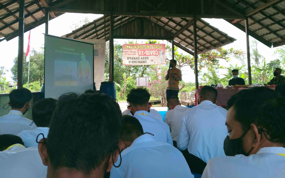 Legislator DPRD Kotim Kenalkan Tugas dan Fungsi Legislatif ke Mahasiswa