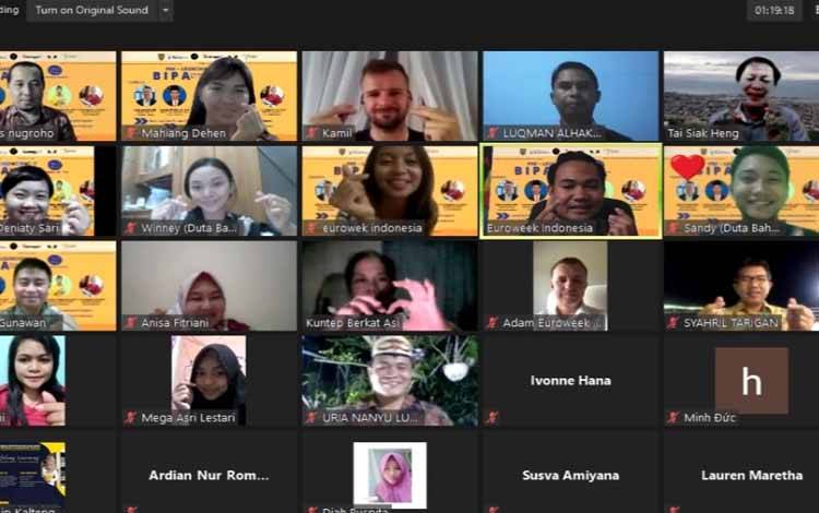Webinar Internasional Membuka Pemahaman dan Kesempatan Bagi Masyarakat untuk Belajar ke luar Negeri