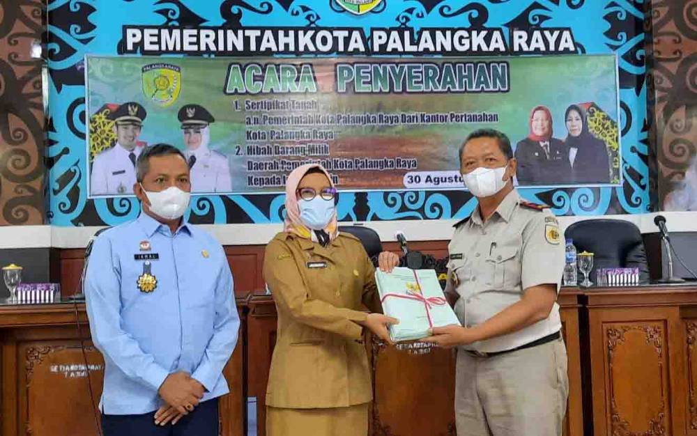 Pemko Palangka Raya Terima 45 Sertifikat Tanah
