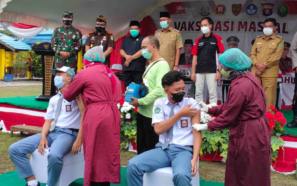 Pelajar di Sukamara Mulai Divaksin Covid-19