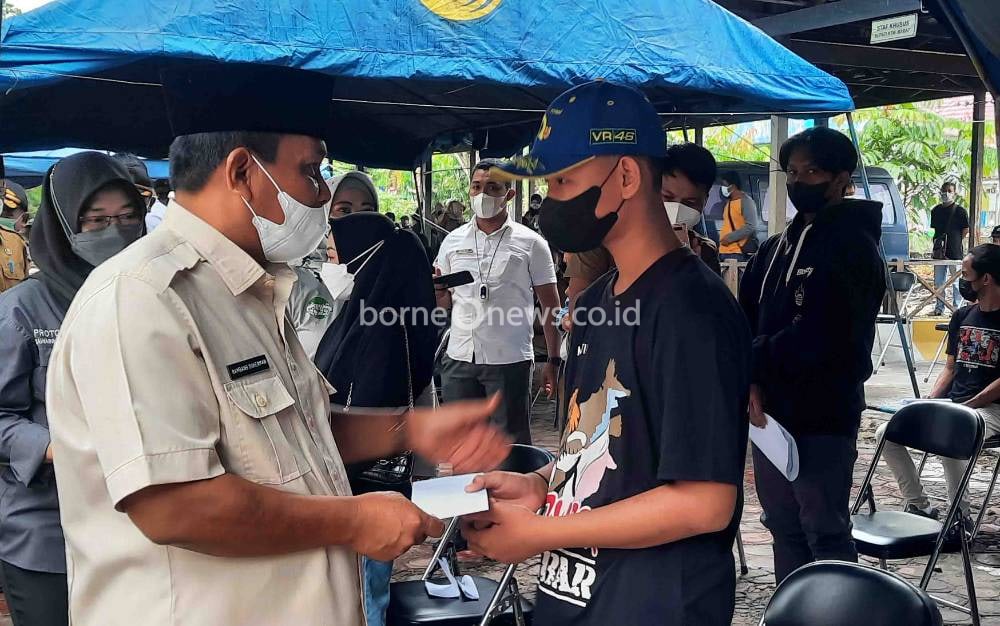 Dewan Apresiasi Vaksinasi Pelajar - Mahasiswa yang Melanjutkan Pendidikan ke Luar Daerah