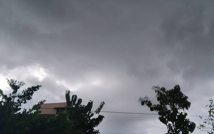 Cuaca Mendung Berawan Dominasi Kalteng