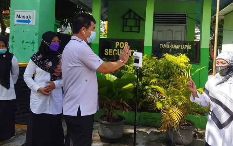Dinas Pendidikan Kotim Terus Pantau Percobaan Pembelajaran Tatap Muka Terbatas