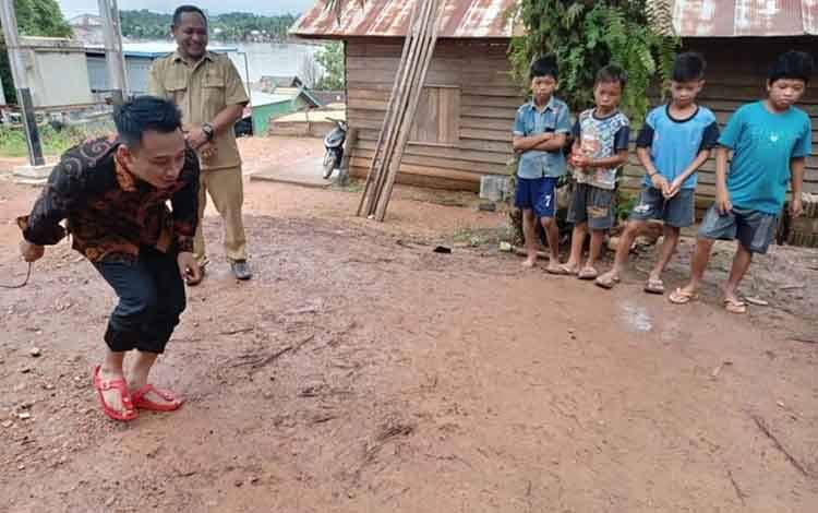 Anggota DPRD Kalteng Ini Minta Permainan Tradisional Tetap Dilestarikan