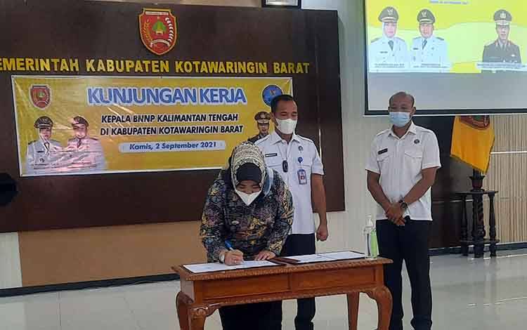 Bupati Kobar Ancam Proses ASN Pengguna Narkoba