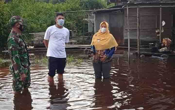 Banjir Mulai Genangi Desa Palangan di Kecamatan Kota Besi, Warga Diminta Waspada