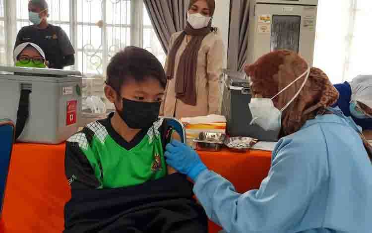 Kalangan Remaja di Palangka Raya Mulai Disuntik Vaksin Covid-19