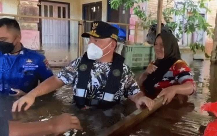 Gubernur Kalteng: Jangan Selewengkan Bantuan Korban Banjir