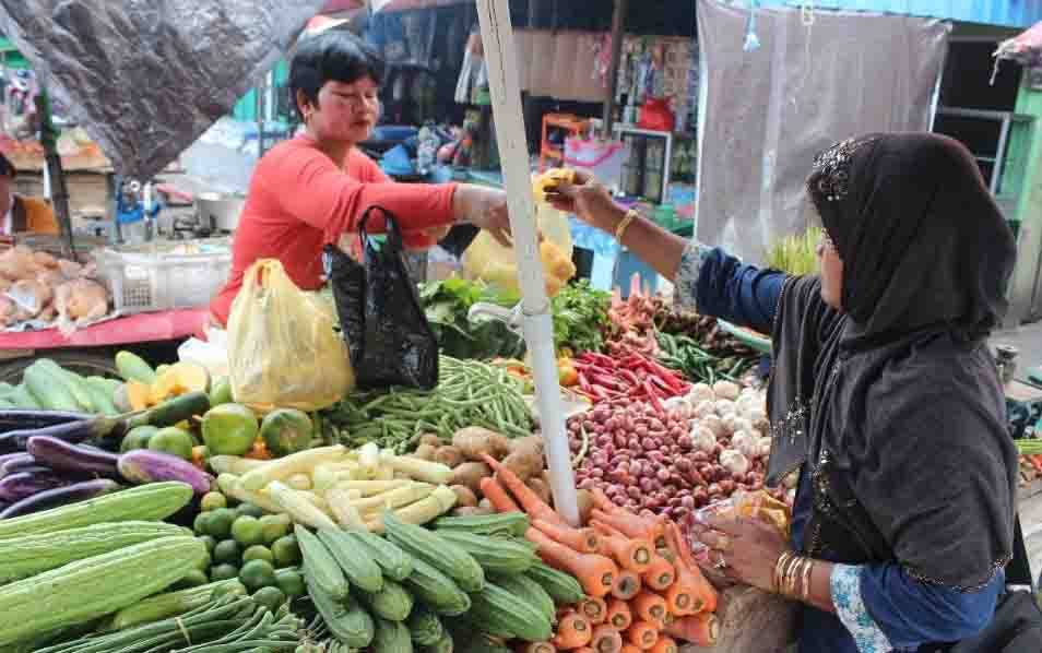 Harga Bawang Merah dan Ayam Ras Naik Lagi di Kobar
