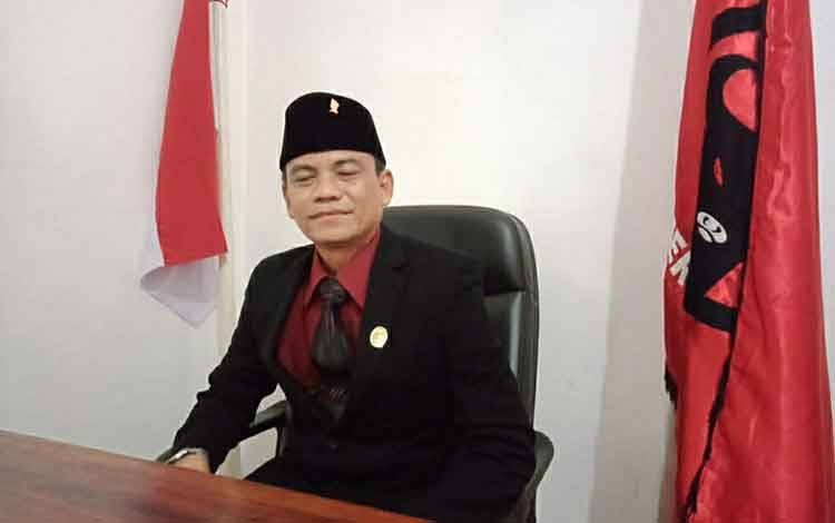 Legislator Kapuas Ini Dukung Relokasi Permukiman Warga Tambak Bajai