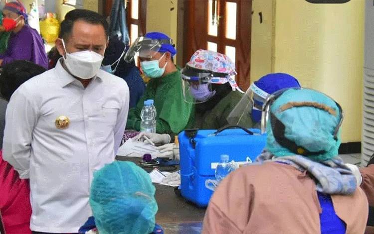 Wali Kota Palangka Raya Pastikan Pemerintah Kerja Maksimal Atasi Pandemi