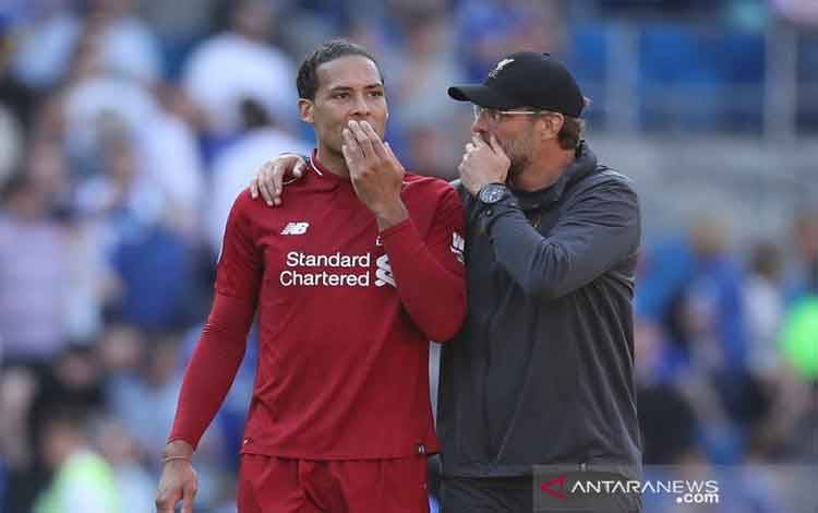 Klopp Pastikan Van Dijk Kembali dari Tugas Negara dalam Keadaan Bugar