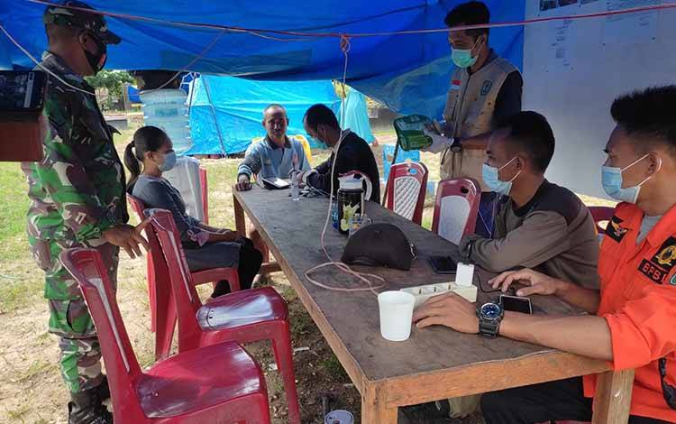 Puskesmas Telaga Pulang Berikan Pelayanan Kesehatan untuk Warga Terdampak Banjir
