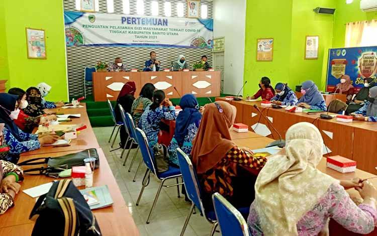 Dinkes Barito Utara Gelar Pertemuan Penguatan Gizi Masyarakat Terkait Covid-19