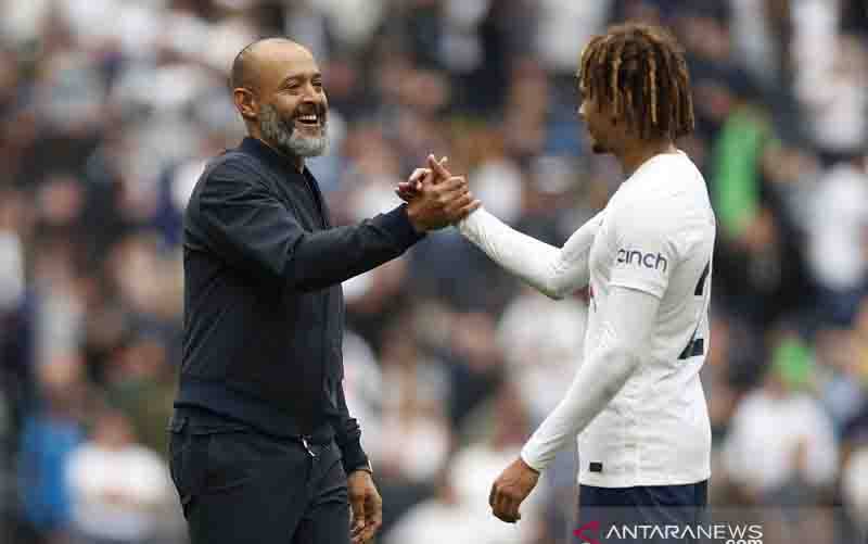 Jadi Pelatih Terbaik Agustus, Nuno Santo Beri Kredit ke Tottenham