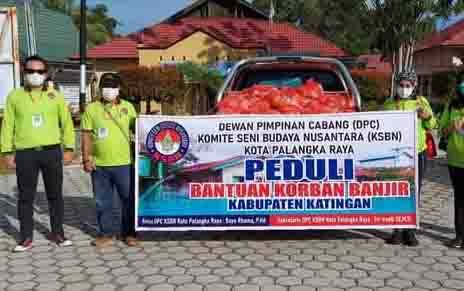 Komite Seni Budaya Nusantara Palangka Raya Peduli Banjir Katingan