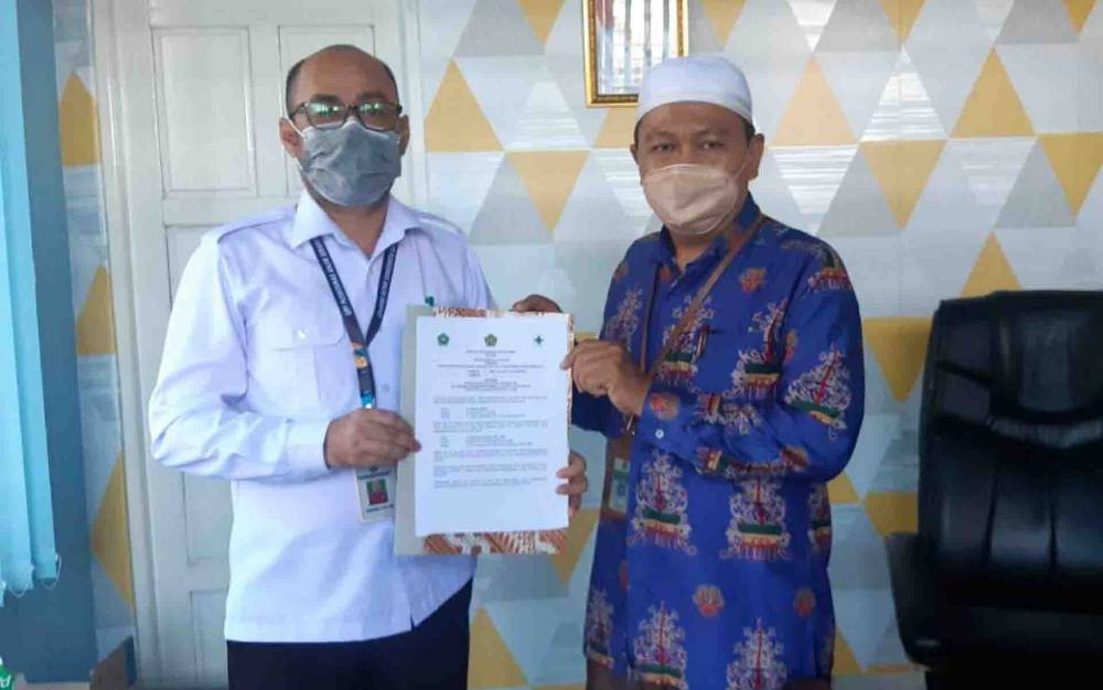 MTsN 2 Kapuas dan Puskesmas Anjir Serapat Jalin Kerjasama Penerapan Prokes pada PTM Terbatas