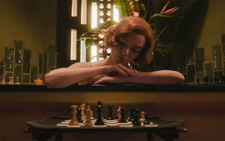 The Queen's Gambit Pimpin Kemenangan Creative Arts Emmy Awards 2021